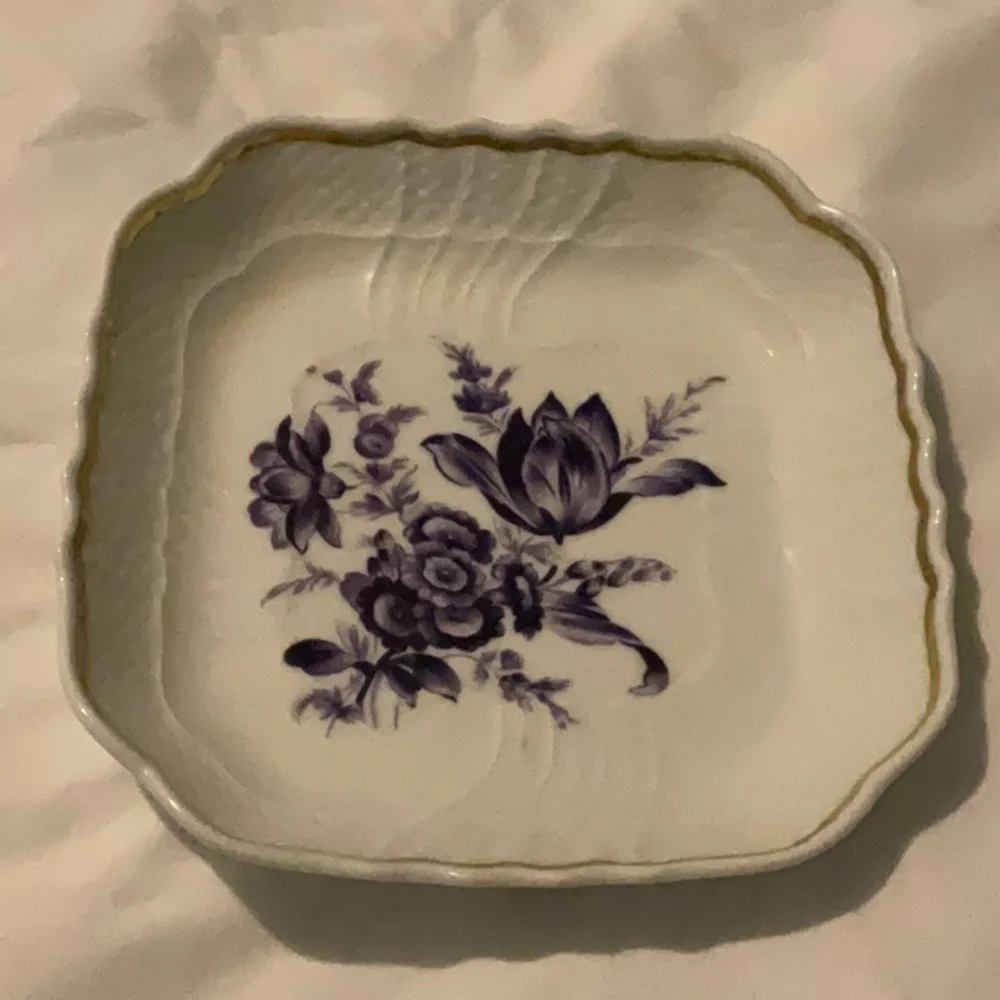 ⚫️Richard Ginori Purple & White Square Porcelain China Candy Dish